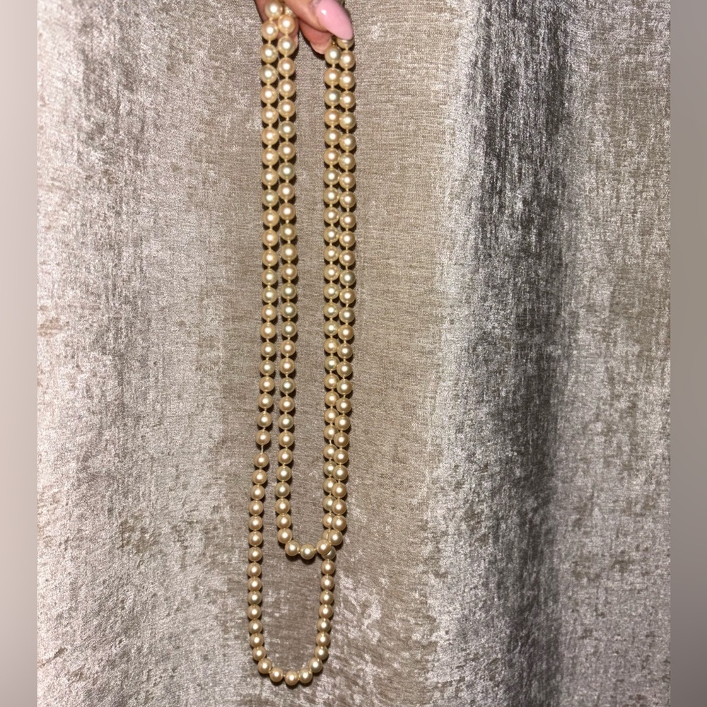 Vintage Pearl Necklace